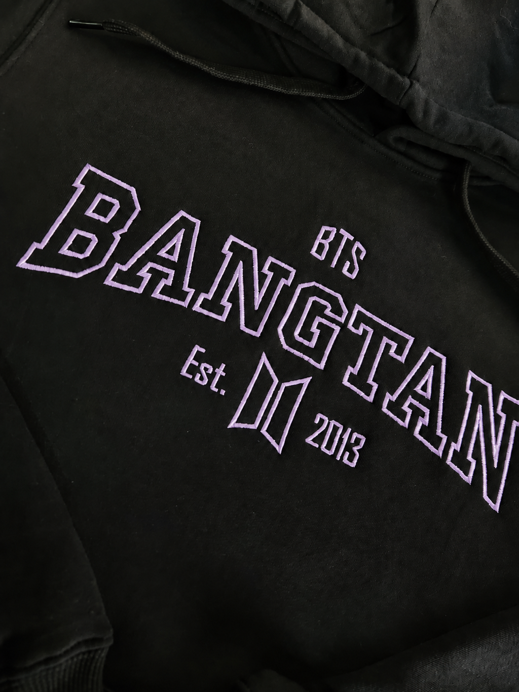 POLERÓN BORDADO BANGTAN - BTS ARMY