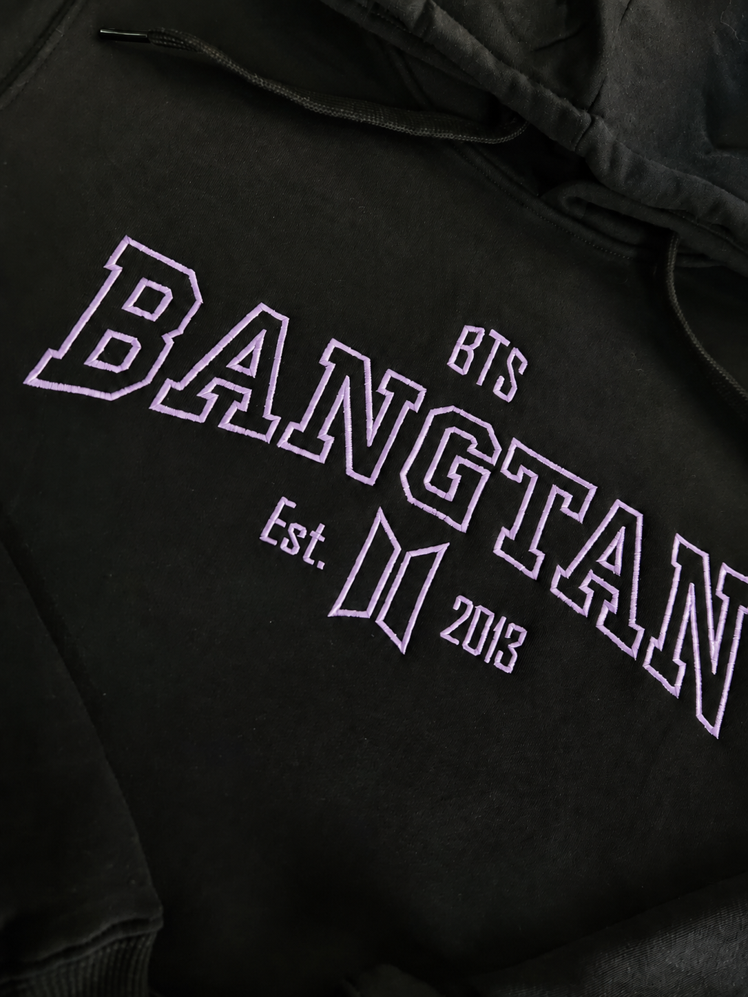 POLERÓN BORDADO BANGTAN - BTS ARMY